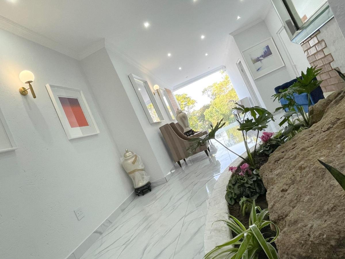 Amoris Guest House-Randburg 요하네스버그 외부 사진
