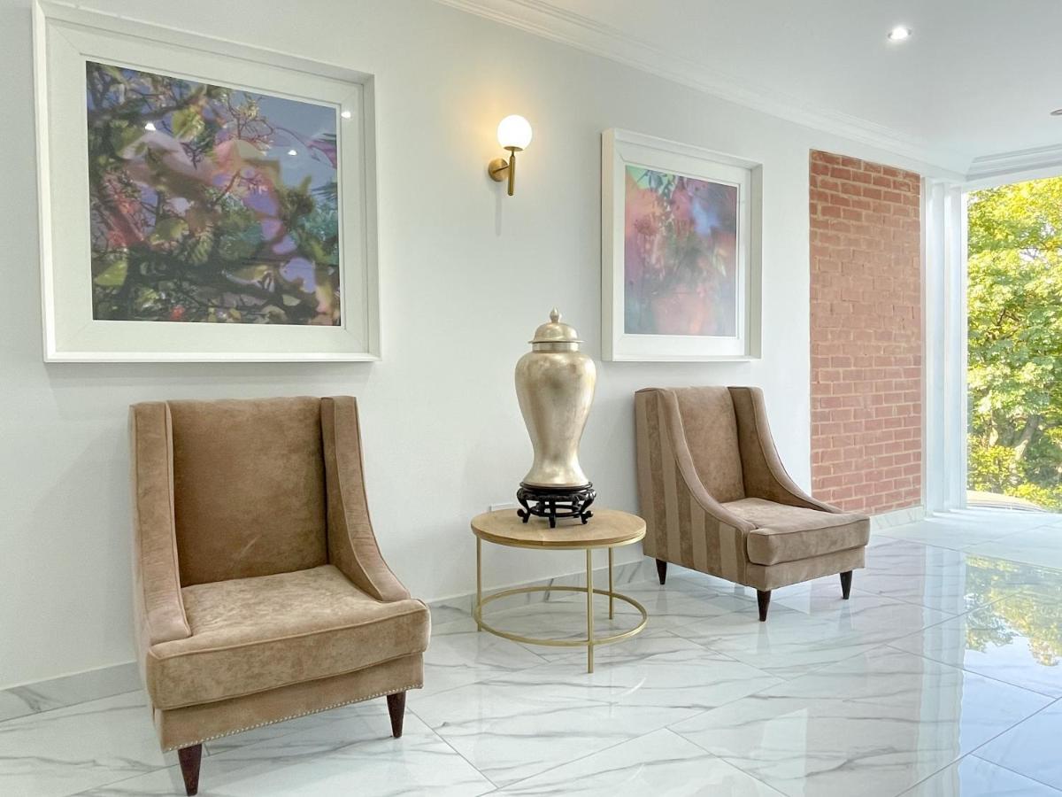 Amoris Guest House-Randburg 요하네스버그 외부 사진